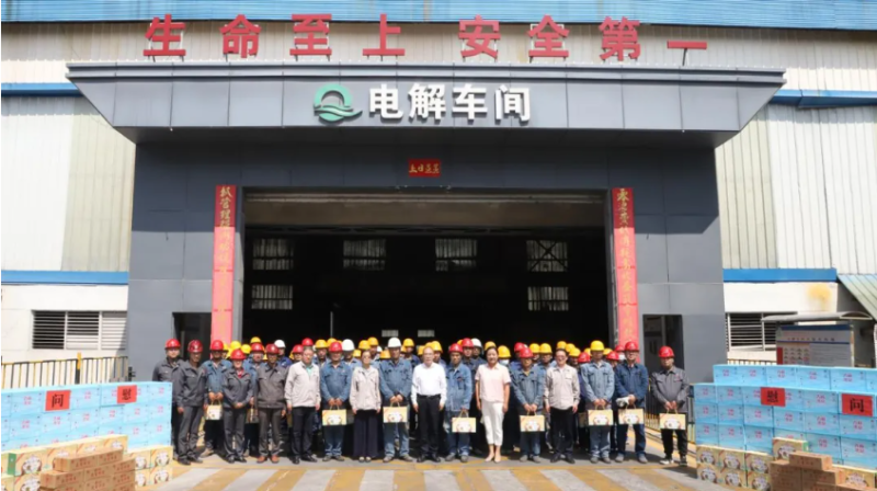 青海省总工会深入基层一线为员工&ldquo;送清凉&rdquo;